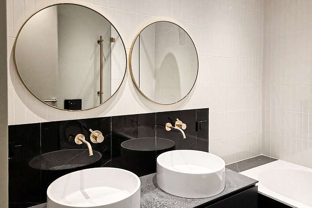 �������� 233,00 �² �� �Victory Park Residences�