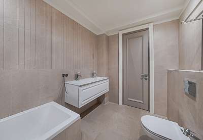  136,40 ² Sole Hills