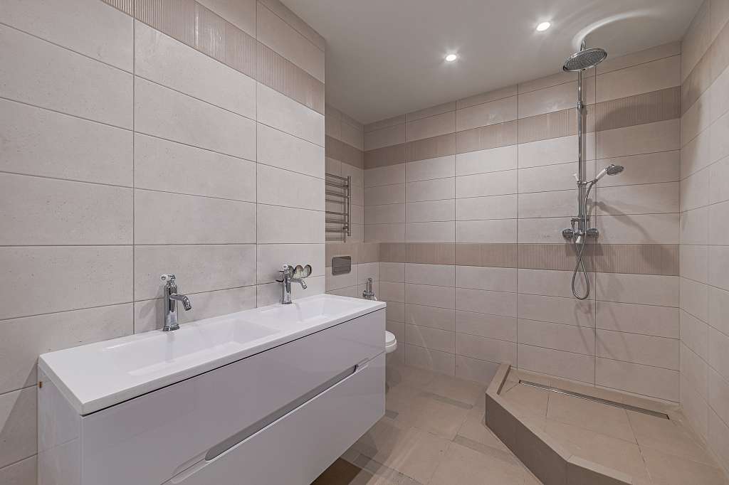  136,40 ² Sole Hills