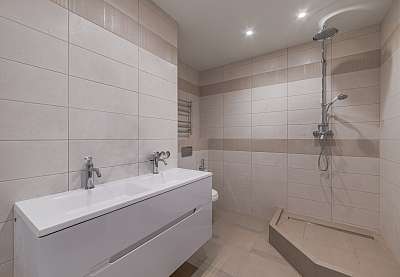  136,40 ² Sole Hills