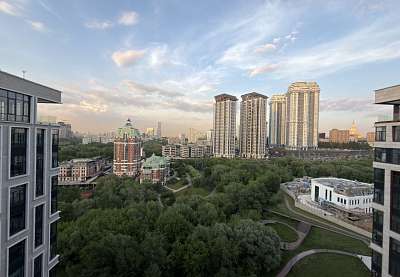 �������� 127,00 �² �� �West Garden�