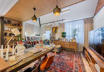 ���������� 128,00 �² The LOFT