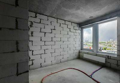  42,50 ²  Headliner