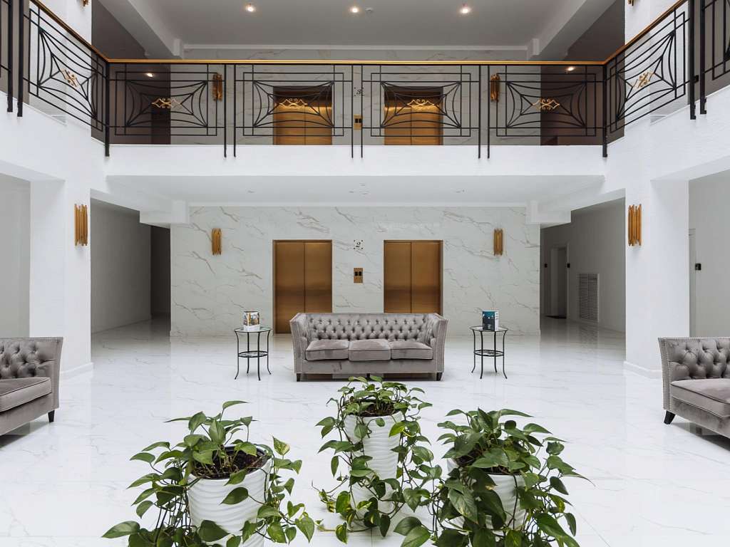 �����  "������"