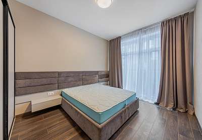 �������� 47,8 �² Life ����������� LIFE - �����������