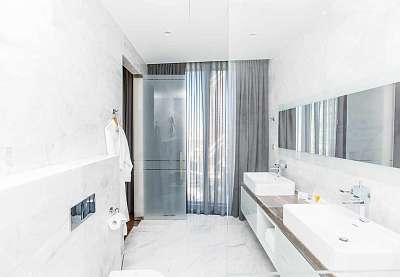ванная комната Апартамент 87,50 м² МФК «Око»