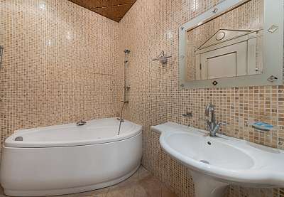 �������� 156,00 �² �� "����� ����"