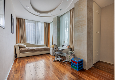 �������� 270,00 �² �� "����������� �������" 