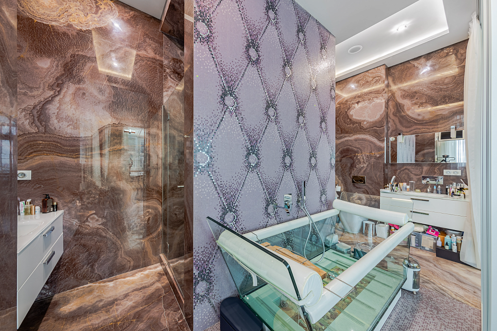 �������� 270,00 �² �� "����������� �������" 