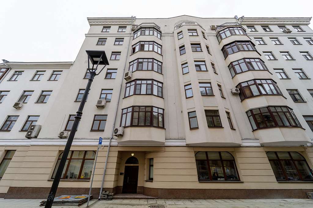 �������� 110,2 �² �. �������������� ������� �������������� ���., 16-18