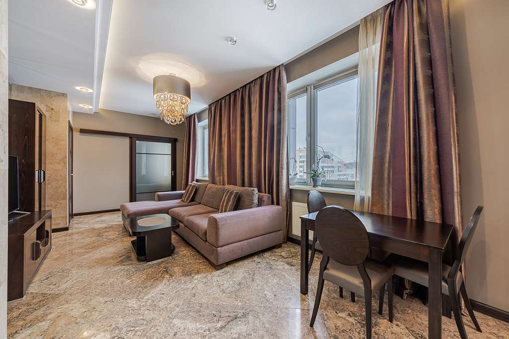 �������� 76,10 �² �� "����� ����"