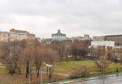  136,40 ² Sole Hills