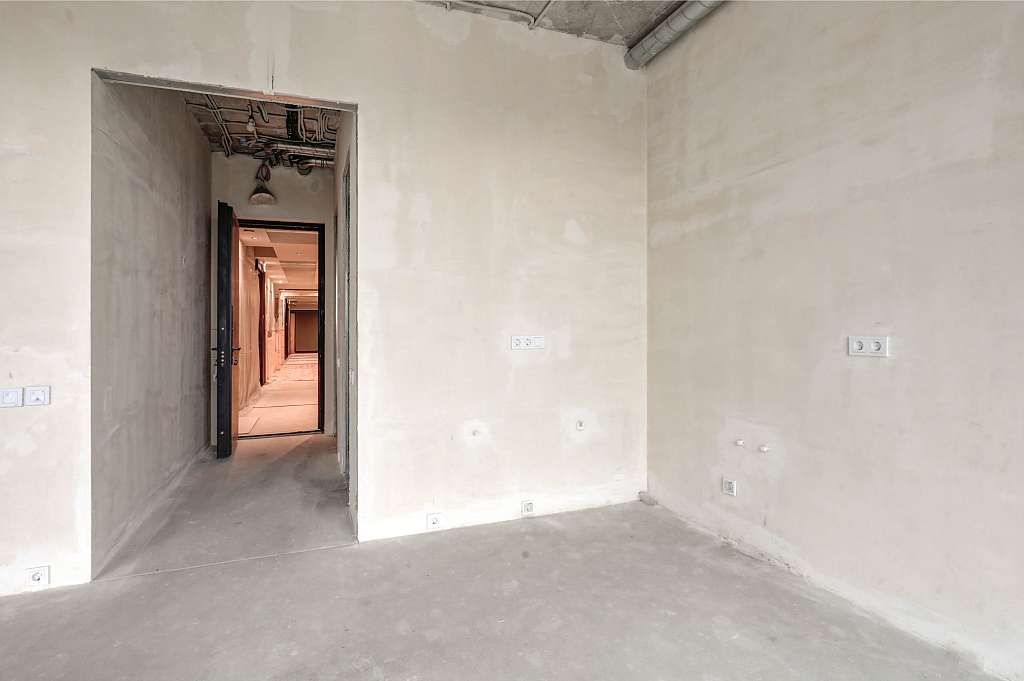  47,60 ²  Hide