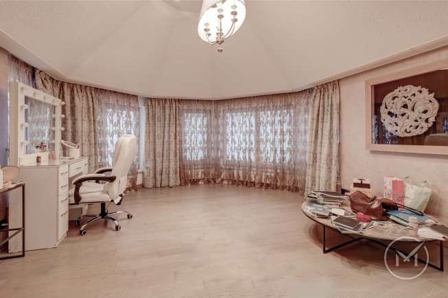 ������� 554,60 �² ��������