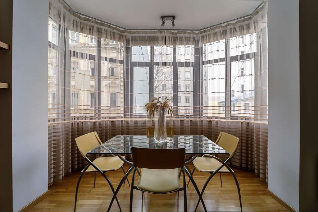 �������� 110,2 �² �. �������������� ������� �������������� ���., 16-18