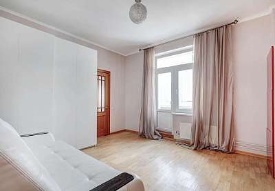  �������� 120,00 �² 2-� ���������� ��������, 1 