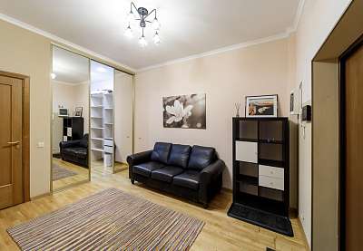 �������� 110,2 �² �. �������������� ������� �������������� ���., 16-18