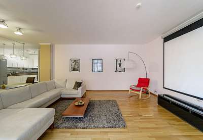 �������� 110,2 �² �. �������������� ������� �������������� ���., 16-18