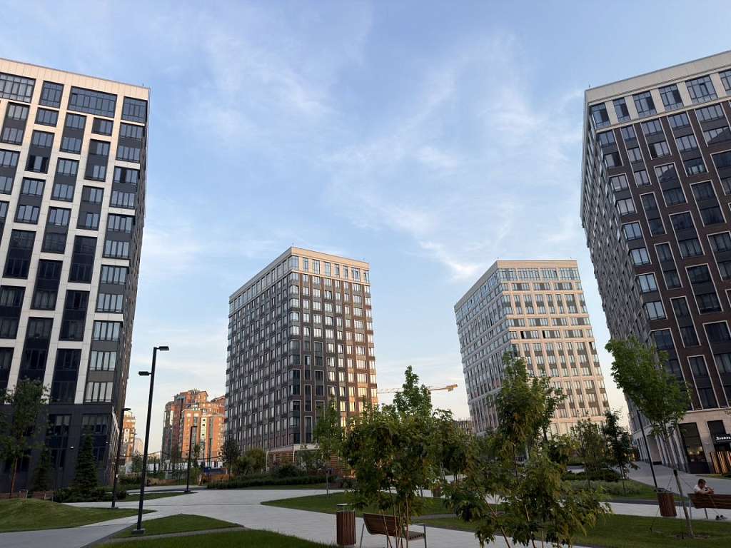 �������� 127,00 �² �� �West Garden�