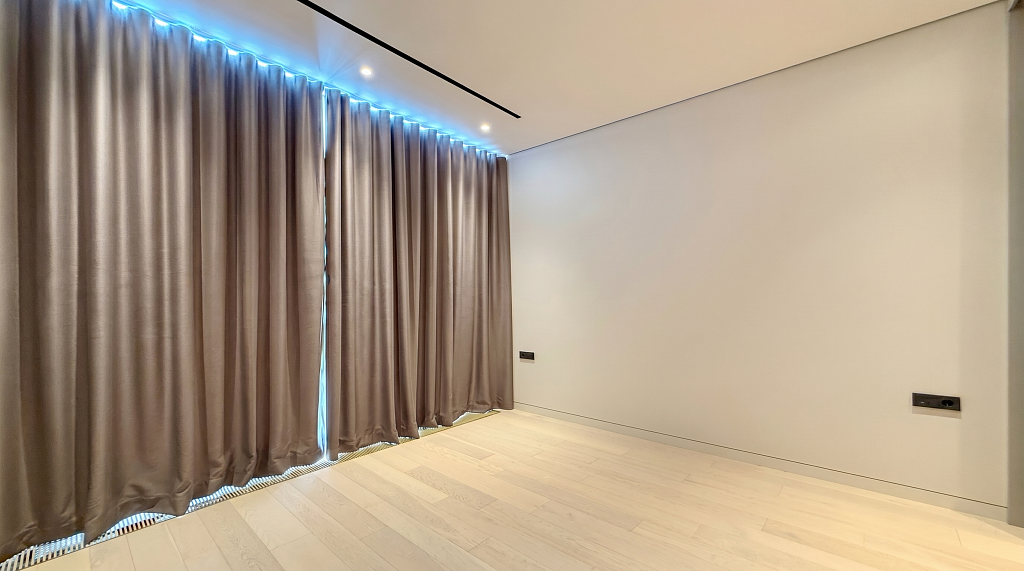 �������� 152,00 �²  �� "Capital Towers"