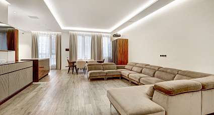  141,00 ²  "Barrin House"