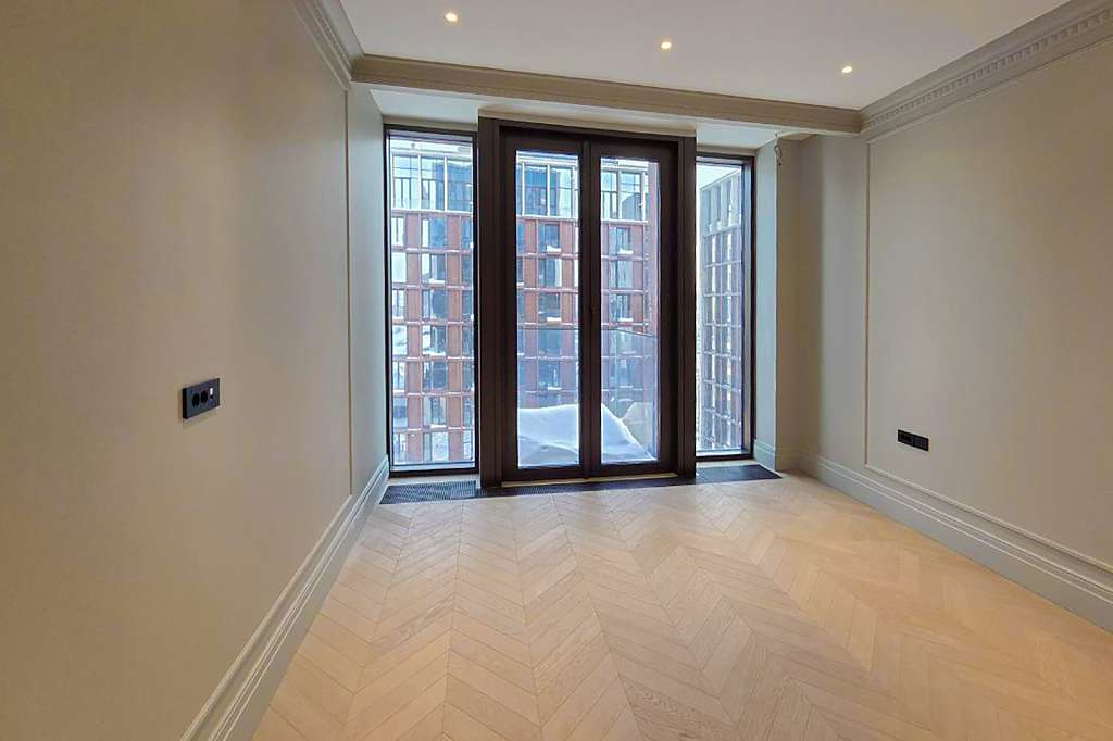 �������� 233,00 �² �� �Victory Park Residences�