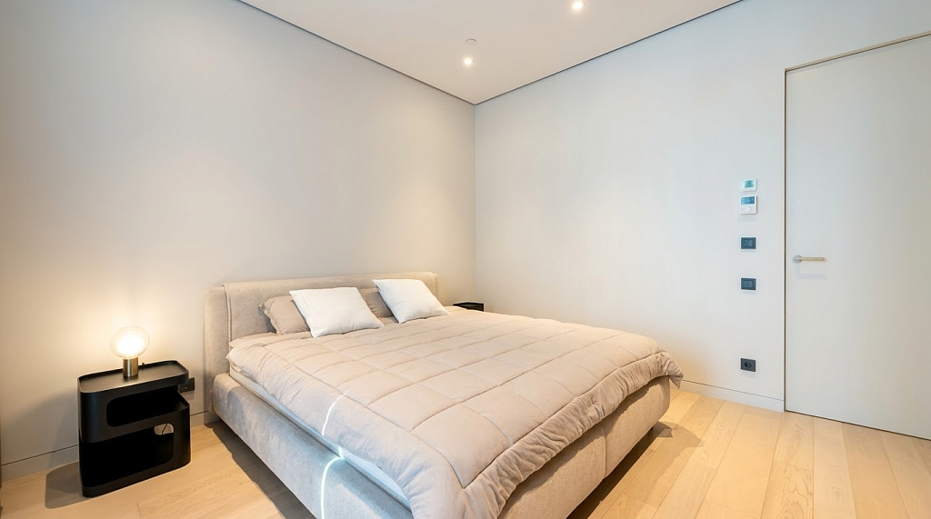 �������� 152,00 �²  �� "Capital Towers"