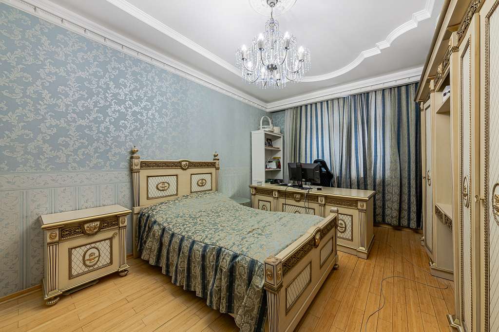 �������� 156,00 �² �� "����� ����"