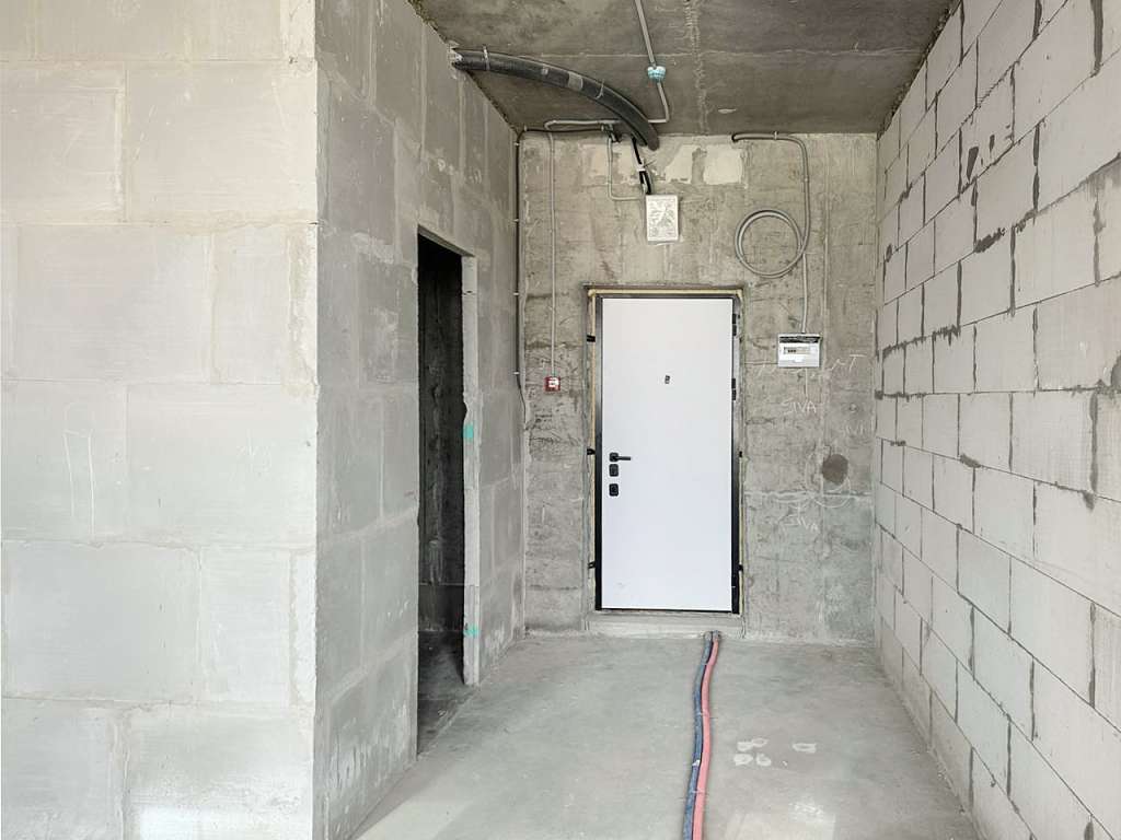  42,50 ²  Headliner