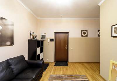 �������� 110,2 �² �. �������������� ������� �������������� ���., 16-18