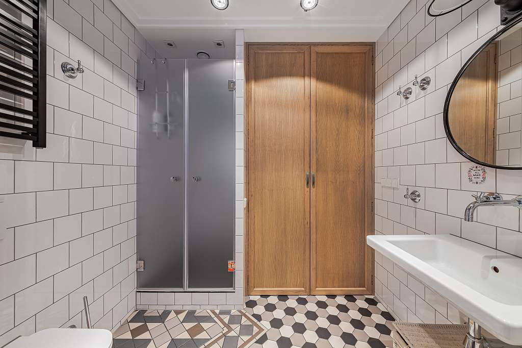 ���������� 128,00 �² The LOFT