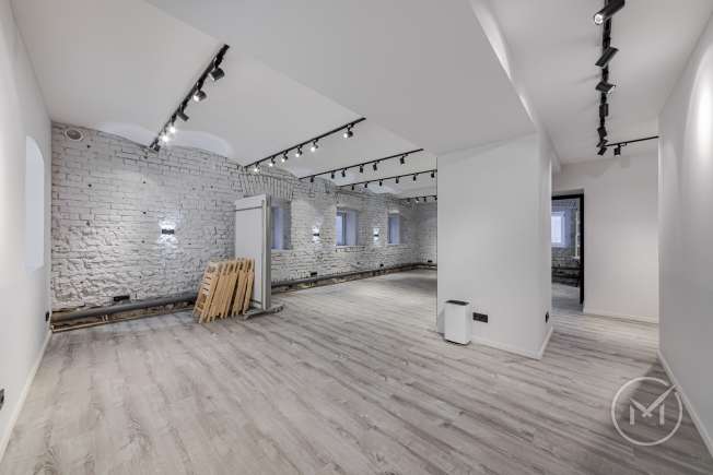 Коммерческое помещение 72,60 м² Чаплыгина д. 8 стр. 1 Коммерческое помещение 72,60 м² Чаплыгина д. 8 стр. 1